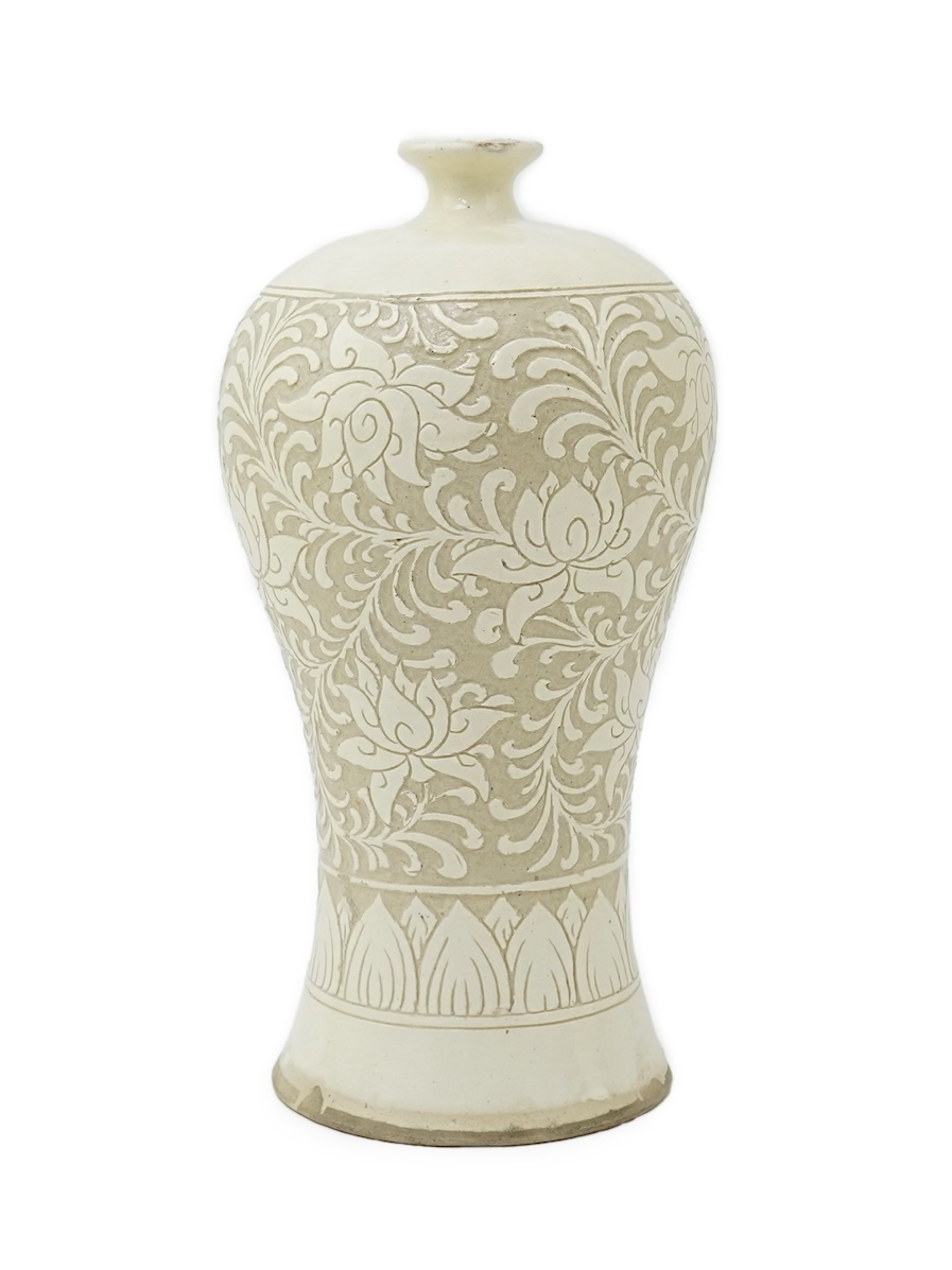 A Chinese Cizhou style meiping, late Qing